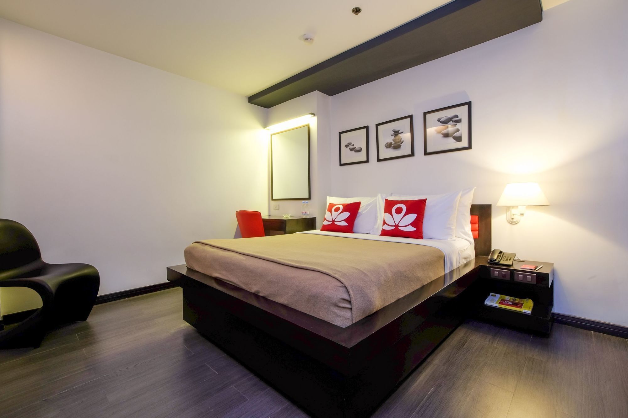 Zen Rooms Durban Poblacion Makati Makati City Exterior photo